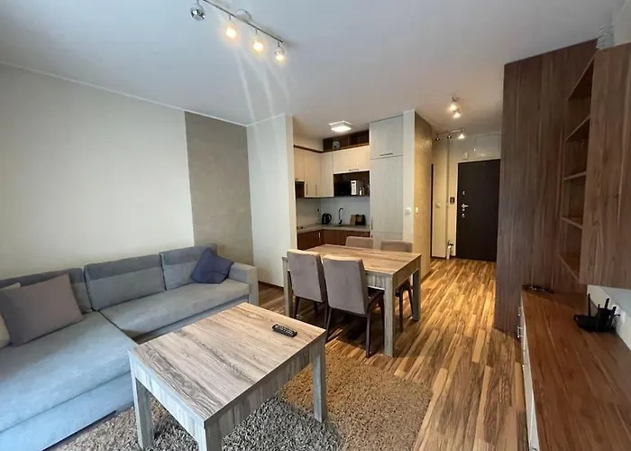 Vip Warszawska * Жешув